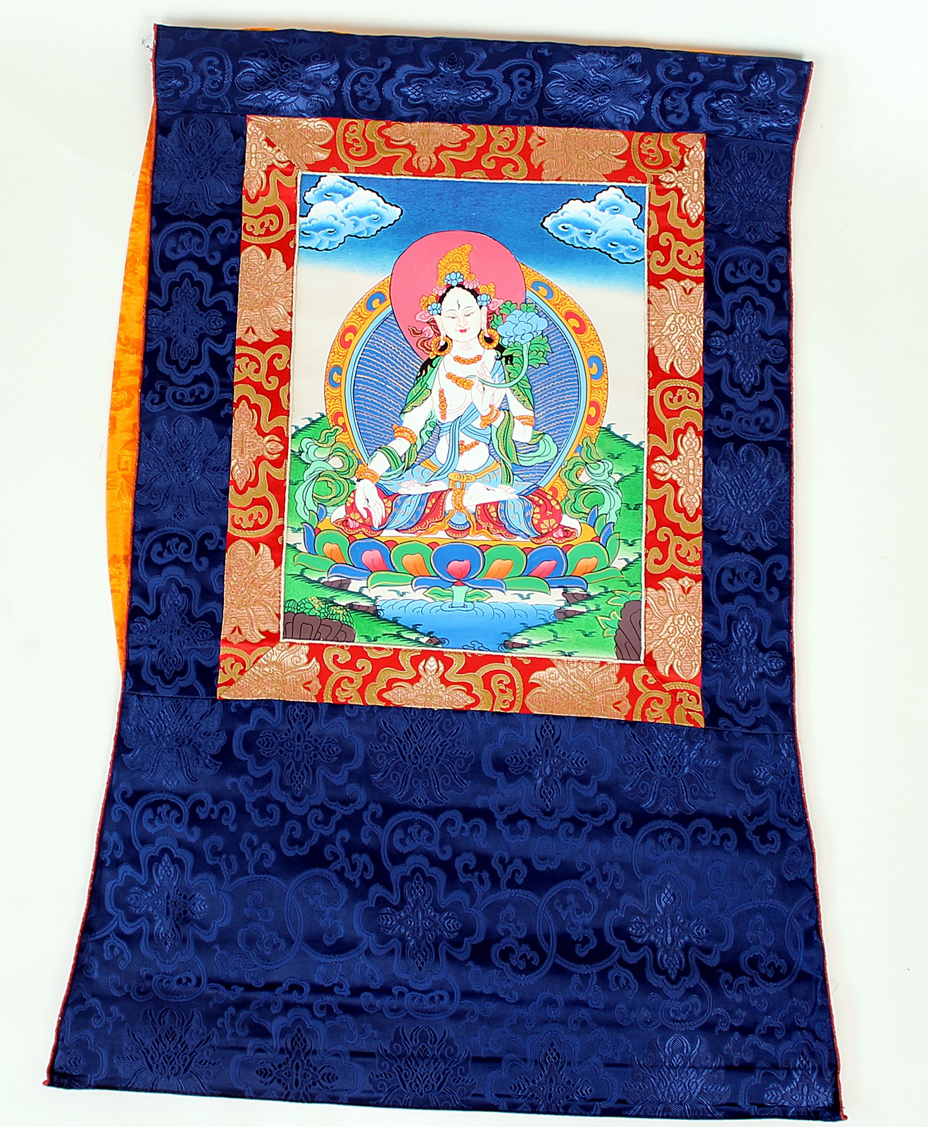 Thangka Wandbild „Weiße Tara“ – 90 X 60 Cm, Brokat-Stickerei, Tibetisch-buddhistische Kunst