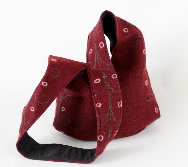 GROßE ROTE MÖNCHSTASCHE AUS FILZ MAßE: 37CM X43CM