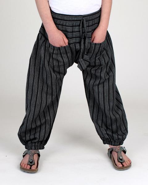 SCHWARZGESTREIFTE ALADIN KINDERHOSE HANDARBEIT NEPAL