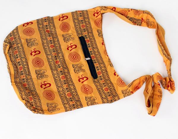 ORANGENE MIT OM + SYMBOLEN VERZIERTE TASCHE
