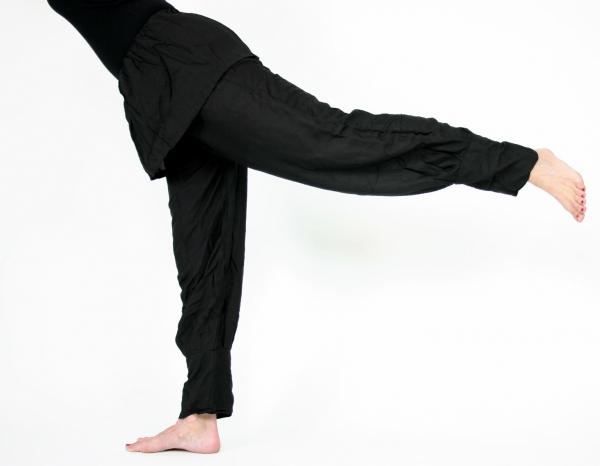 Feine schwarze Yogahose Einheitsgröße Handarbeit Hatha Kundalini